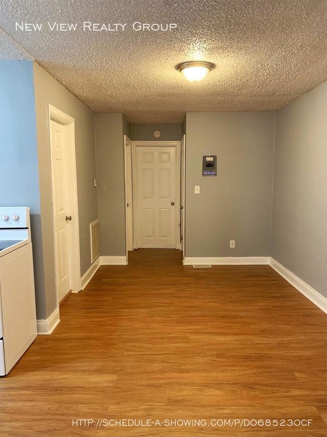 112 Sylvania Ave in Charlotte, NC - Building Photo - Building Photo