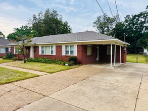 2851 Ashley Ave in Montgomery, AL - Building Photo - Building Photo