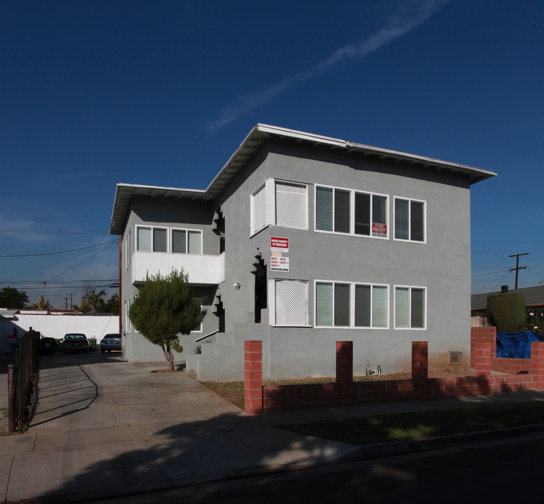 6023 Northside Dr in Los Angeles, CA - Building Photo