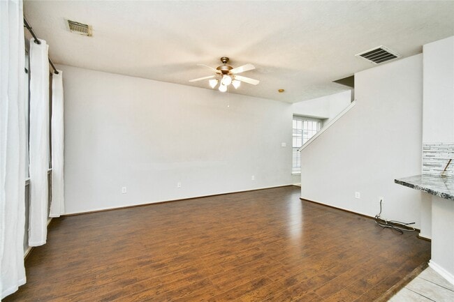 property at 62 E Stedhill Loop