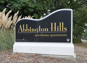 Villas at Cedarhurst in Richmond, VA - Foto de edificio - Building Photo
