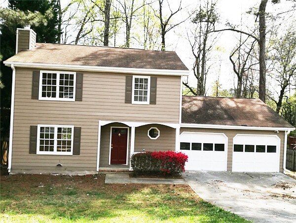 5696 Wylake Dr in Norcross, GA - Building Photo