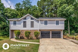 6101 Meadow Crest Cir in Birmingham, AL - Building Photo