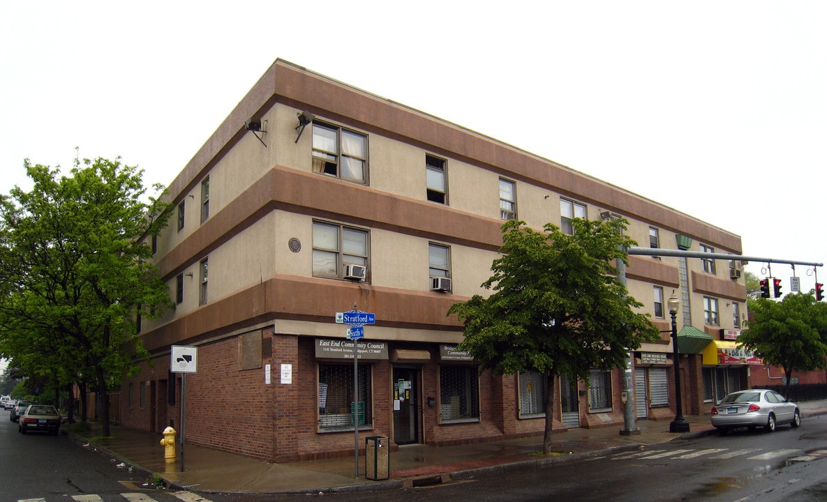 1149 Stratford Ave in Bridgeport, CT - Building Photo