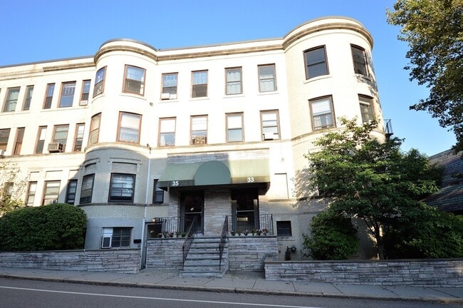 property at 35 St Paul St