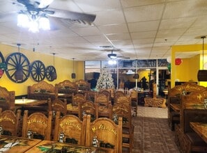 3445 Lee Highway in Weyers Cave, VA - Building Photo - Interior Photo