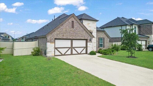 814 Thomas Ridge Ln in Rosenberg, TX - Building Photo - Building Photo