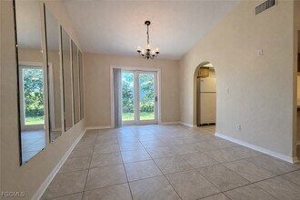 3603 SE 9th Pl in Cape Coral, FL - Foto de edificio - Building Photo