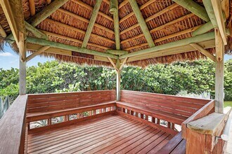 10310 S Ocean Dr, Unit 610 in Jensen Beach, FL - Building Photo - Building Photo