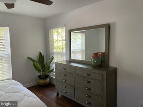 1540 Lincoln Way in McLean, VA - Building Photo - Building Photo