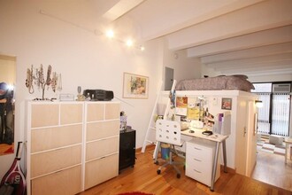 12 Stoneholm St, Unit 503 in Boston, MA - Building Photo - Building Photo