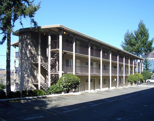 Aria at Main in Bellevue, WA - Building Photo - Building Photo