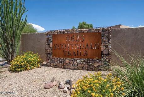 8625 E Belleview Pl in Scottsdale, AZ - Foto de edificio