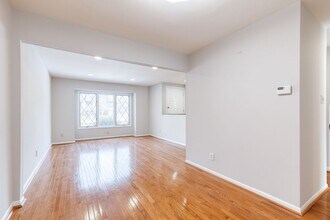 38 Tudor Ct in Timonium, MD - Building Photo - Building Photo