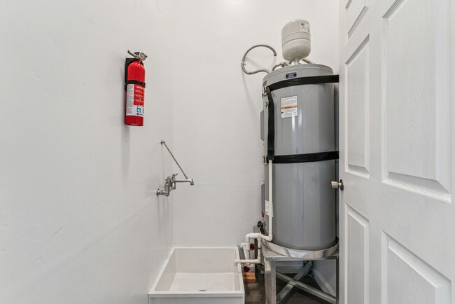 911 2nd St S in Nampa, ID - Building Photo - Building Photo