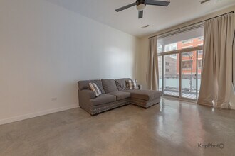 949 W Madison St in Chicago, IL - Building Photo - Building Photo