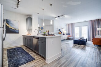 J Creekside at Exton in Exton, PA - Building Photo - Building Photo
