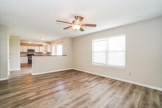6414 Whims Rd in Canal Winchester, OH - Building Photo - Building Photo