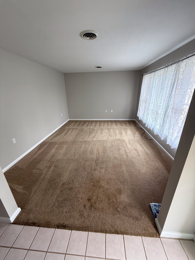 413 Briarmont Dr in Winchester, VA - Building Photo - Building Photo