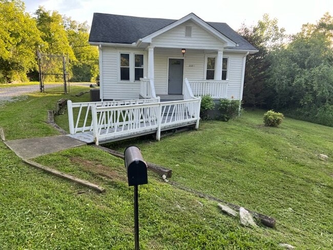 property at 3605 Hydes Ferry Rd