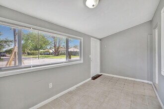 300 NW 16th St in Fort Lauderdale, FL - Building Photo - Building Photo