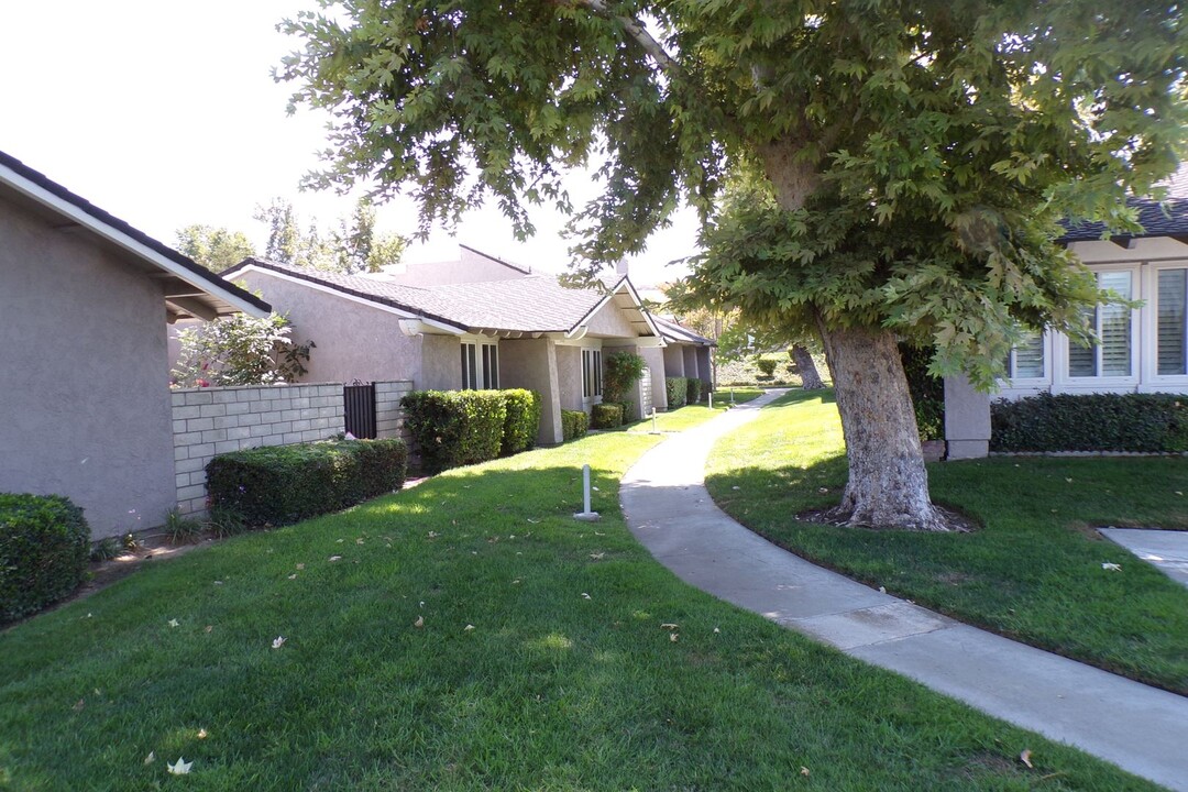 11414 Benton St in Loma Linda, CA - Building Photo