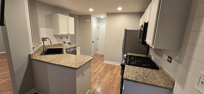 property at 497 Metropolitan St