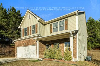 702 Rock Hill Pkwy in Lithia Springs, GA - Foto de edificio - Building Photo