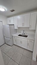 632 W 2nd St in West Palm Beach, FL - Building Photo - Building Photo