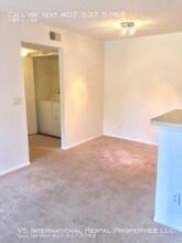 2230 Cascades Blvd-Unit -Unit 204 in Kissimmee, FL - Foto de edificio - Building Photo