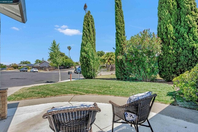 property at 2242 Westwood Ct