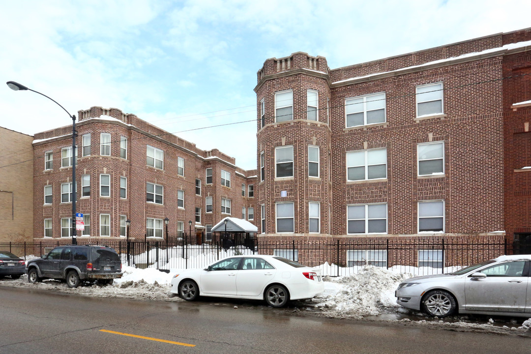 4927-4933 N Kedzie Ave in Chicago, IL - Foto de edificio