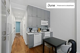 Room in Shared 3 bed/1 bath home, Unit A in New York, NY - Building Photo - Building Photo