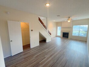 7900 Bissonnet St in Houston, TX - Building Photo - Building Photo