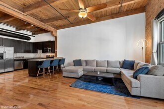 900 S Wabash Ave in Chicago, IL - Building Photo - Building Photo