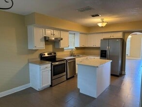 258 Gruner Rd in Metairie, LA - Building Photo - Building Photo