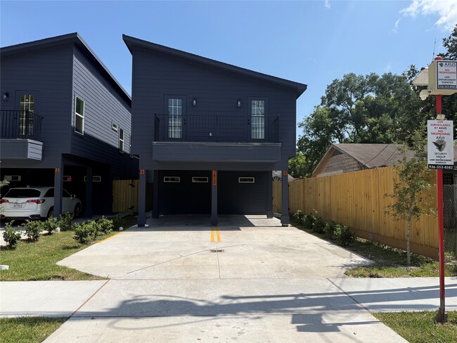 property at 7428 Laura Koppe Rd