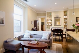 67 Mount Vernon St, Unit G1 in Boston, MA - Foto de edificio - Building Photo