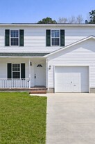 350 Winners Cir N in Jacksonville, NC - Building Photo