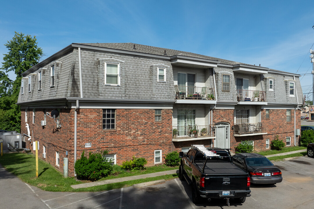 The Villa Condominiums in Louisville, KY - Foto de edificio