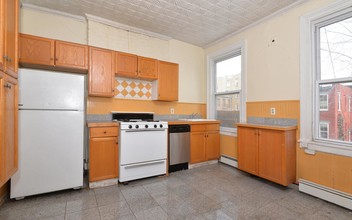 1023 Willow Ave in Hoboken, NJ - Building Photo - Other