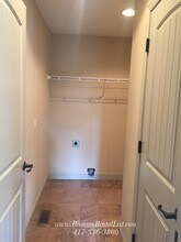 191 RoundHill Rd in Branson, MO - Building Photo - Building Photo