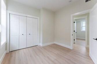 47 Brackett St, Unit NA in Boston, MA - Building Photo - Building Photo