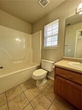 650 Appleridge Dr in Centerton, AR - Building Photo - Building Photo