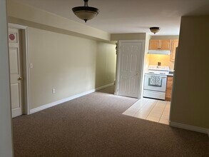 3 Webb Av in Brantford, ON - Building Photo - Building Photo