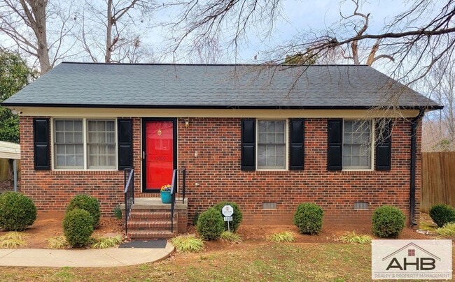property at 1809 Fairview St