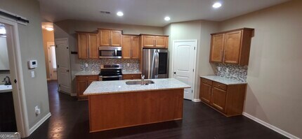 167 Sunset Ln in Woodstock, GA - Building Photo - Building Photo