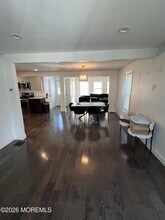 8 Ridge Rd in West Long Branch, NJ - Building Photo - Building Photo