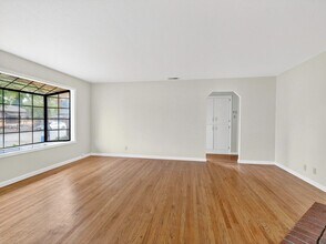 2127 Berkeley Dr in Santa Rosa, CA - Building Photo - Building Photo