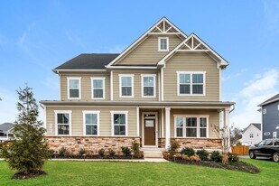 23680 Everett Vly Dr in Stone Ridge, VA - Building Photo